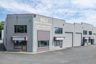Plus de détails pour 11443 Kingston St, Maple Ridge, BC - Industriel/Logistique à louer