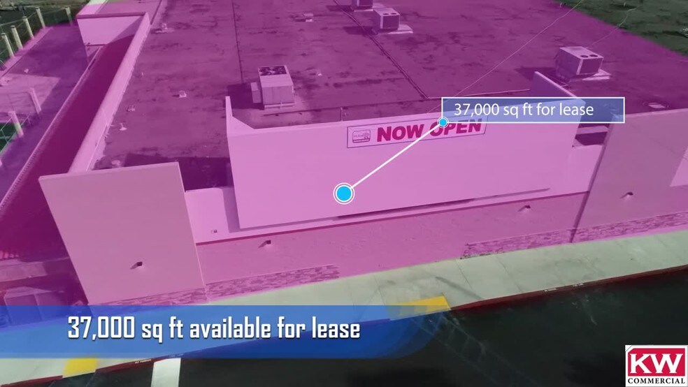 81691 Highway 111, Indio, CA à louer - Vidéo sur l’annonce professionnelle – Image 2 sur 8