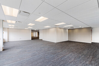 1315 W 22nd St, Oak Brook, IL à louer Photo intérieure– Image 2 sur 12