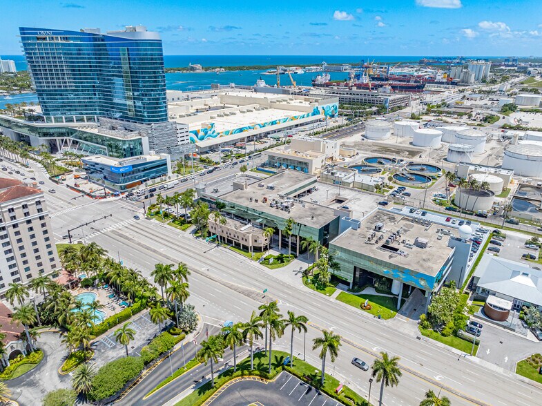 1650 SE 17th St, Fort Lauderdale, FL à vendre - Photo de l’immeuble – Image 3 sur 13