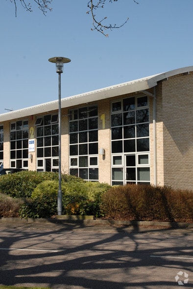 Old Stowmarket Rd, Woolpit à louer - Photo de l’immeuble – Image 3 sur 5