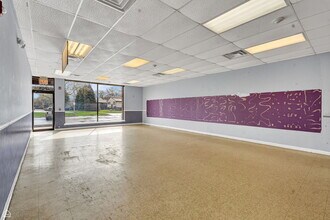 317-361 Schmidt Rd, Bolingbrook, IL à louer Photo intérieure– Image 2 sur 5
