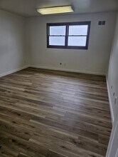 115 E Aurora Rd, Northfield, OH à louer Photo intérieure– Image 1 sur 1