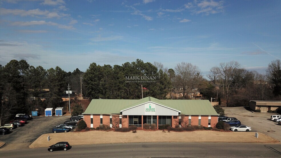 737 Memorial Dr, Bessemer, AL à vendre - Photo de l’immeuble – Image 2 sur 7
