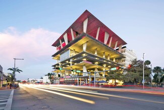 Plus de détails pour 1111 Lincoln Rd, Miami Beach, FL - Local commercial à louer