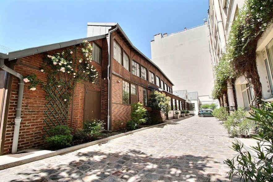 25 Rue Titon, Paris à louer - Photo de l’immeuble – Image 2 sur 2