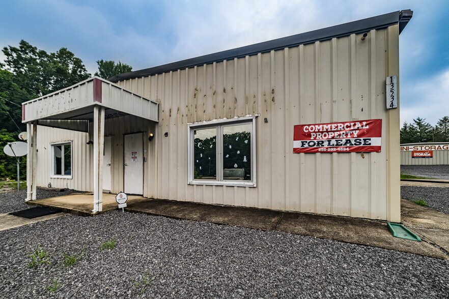 13520 Us Highway 231, Union Grove, AL à louer - Photo de l’immeuble – Image 2 sur 10