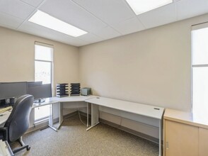 101 NE Trilein Dr, Ankeny, IA à louer Photo intérieure– Image 2 sur 15