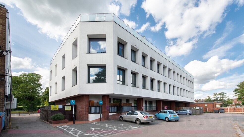 55-59 High Rd, Broxbourne à vendre - Photo de l’immeuble – Image 3 sur 3