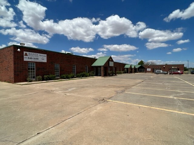 1885 Piedmont Rd N, Piedmont, OK à louer - Photo de l’immeuble – Image 3 sur 22