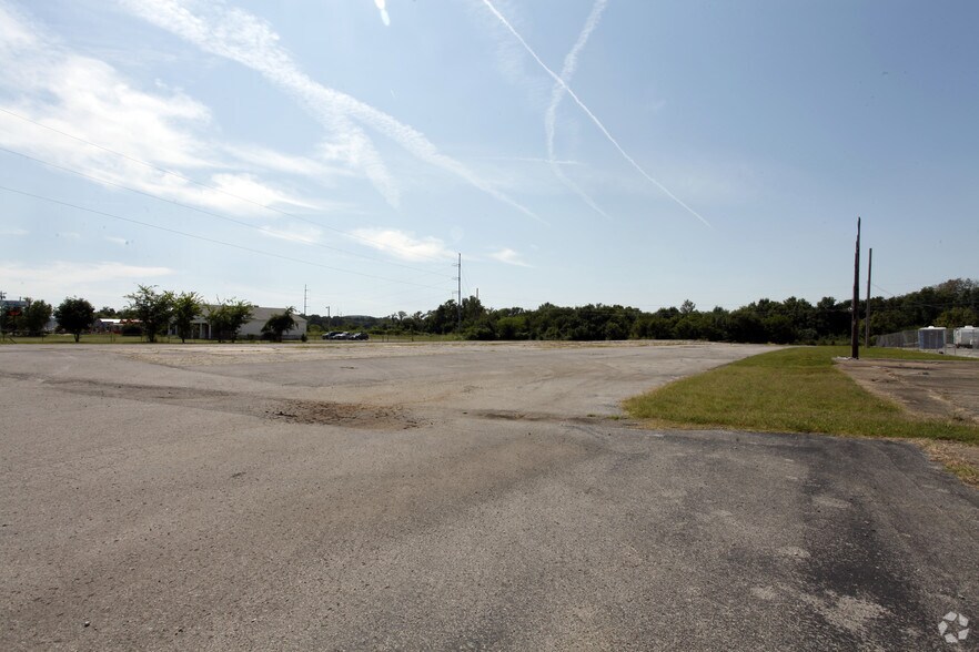 1024 Murfreesboro Rd, Lebanon, TN à louer - Photo principale – Image 1 sur 10