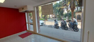 Plus de détails pour Local commercial à louer