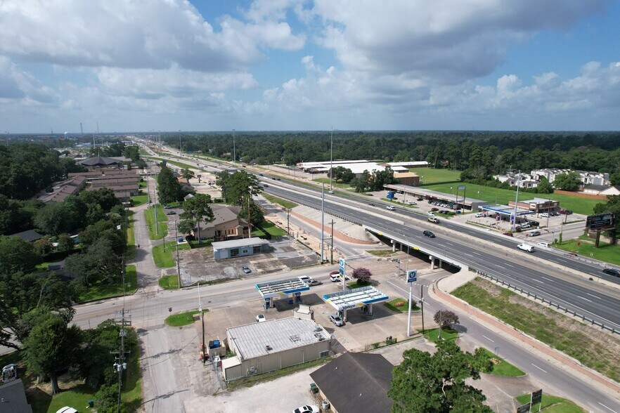 2810 Eastex Fwy, Beaumont, TX à vendre - Photo de l’immeuble – Image 2 sur 8