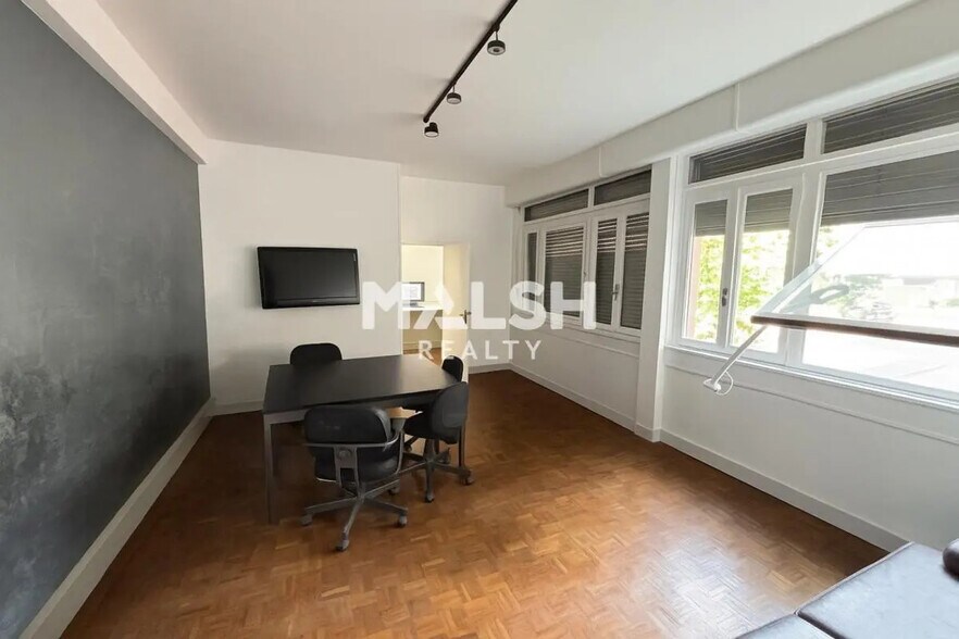 Bureau dans Lyon à louer - Photo de l’immeuble – Image 3 sur 5
