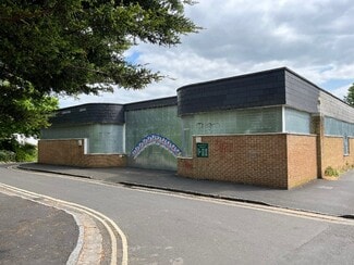Plus de détails pour Old Yard Place, Bicester - Spécialisé à vendre