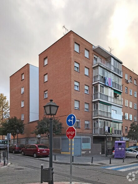 Calle Cañada, 8, Alcorcón, Madrid à louer - Photo de l’immeuble – Image 2 sur 3