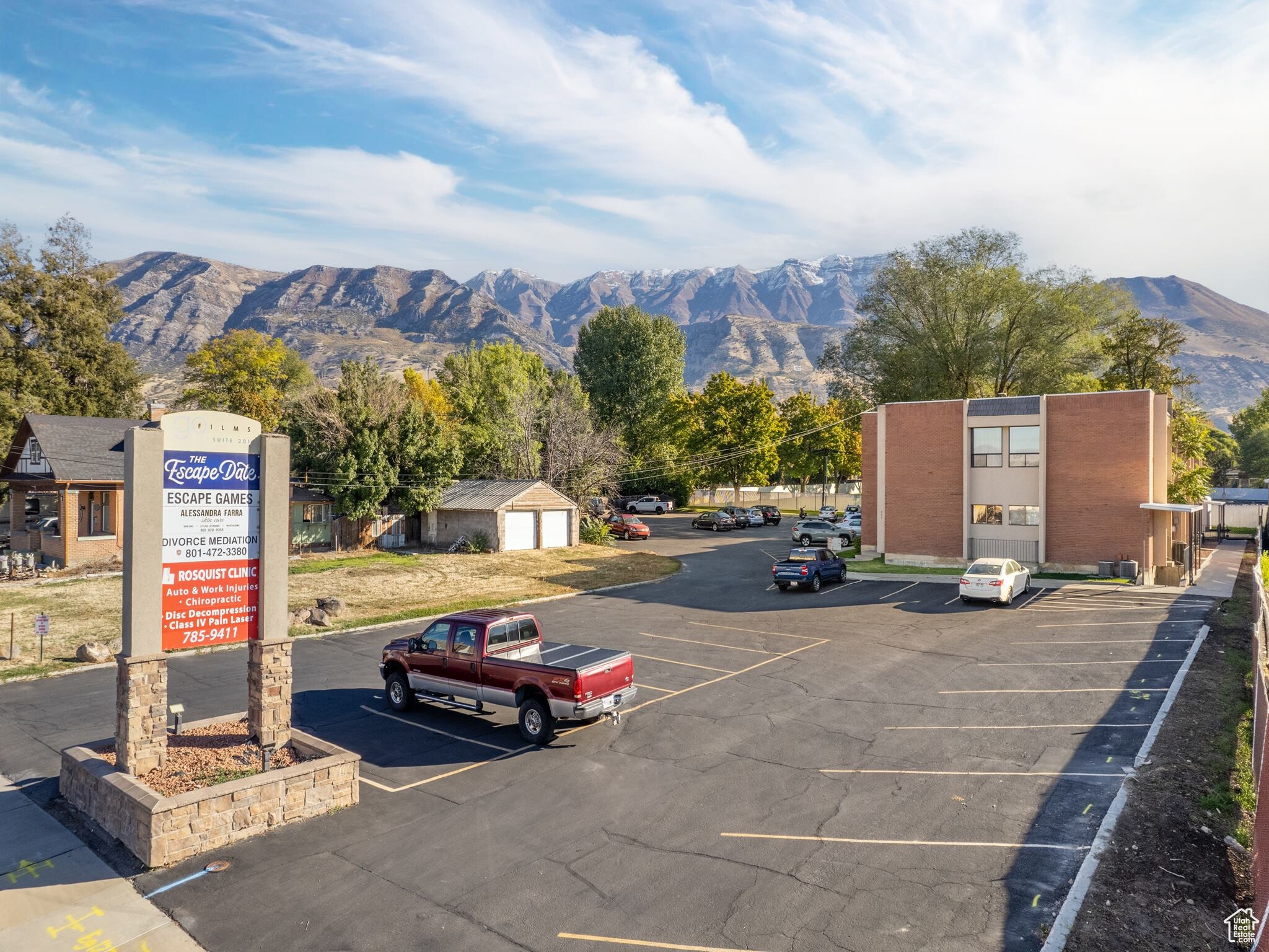 405 S 100 E, Pleasant Grove, UT à louer Photo de l’immeuble– Image 1 sur 18