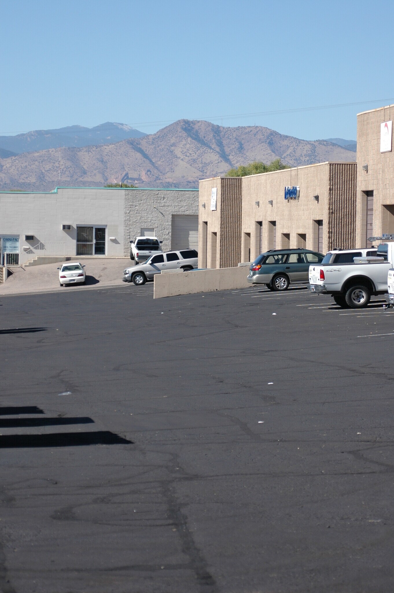 3203 W Hampden Ave, Englewood, CO à louer Photo principale– Image 1 sur 5