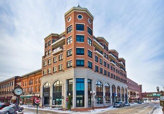 Plus de détails pour 300 3rd St, Wausau, WI - Différents types d’espaces à louer