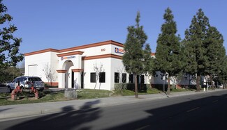 Plus de détails pour 820 Poinsettia St, Santa Ana, CA - Industriel/Logistique à vendre