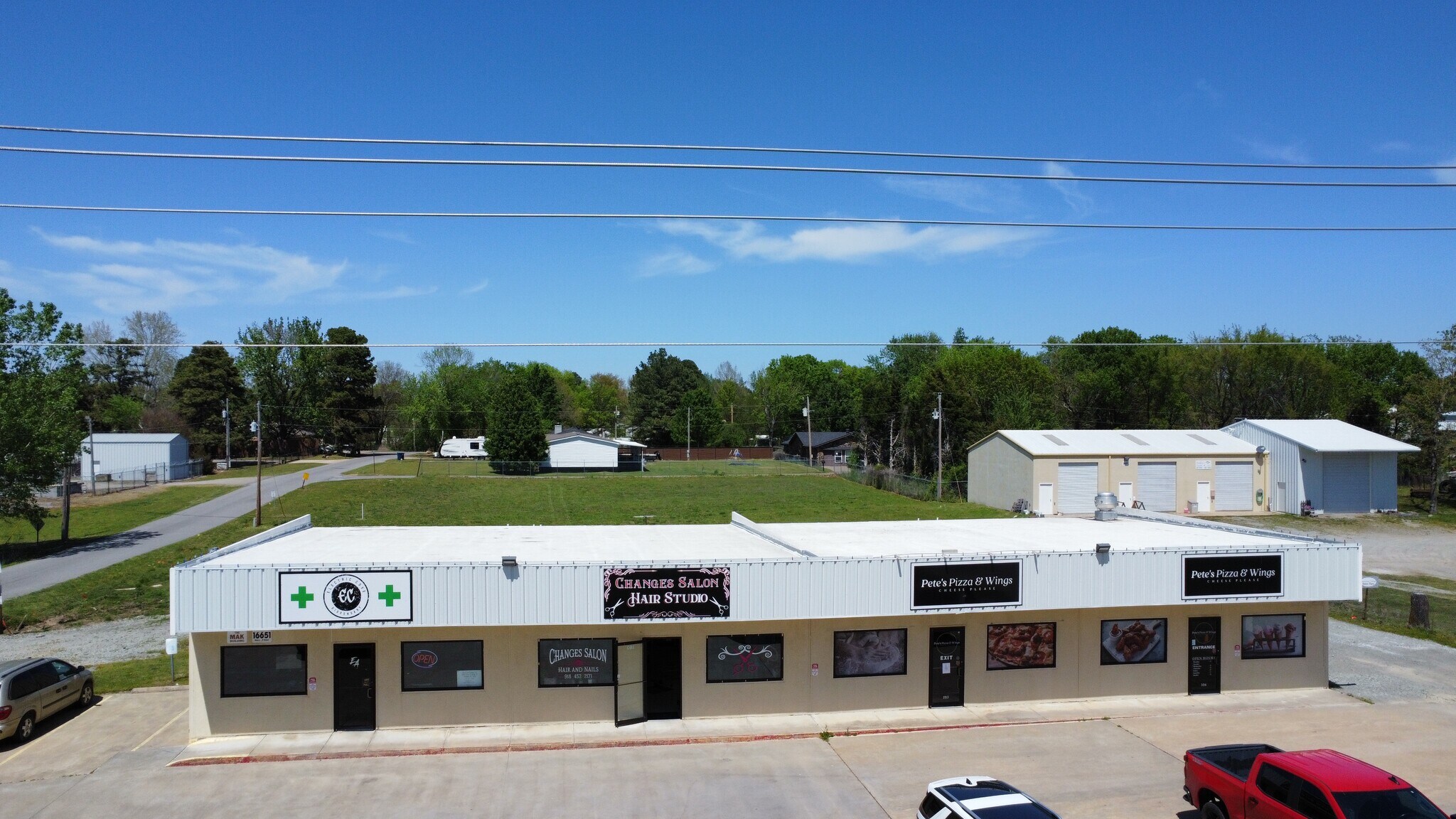 16651 Highway 9, Eufaula, OK à vendre Photo de l’immeuble– Image 1 sur 22