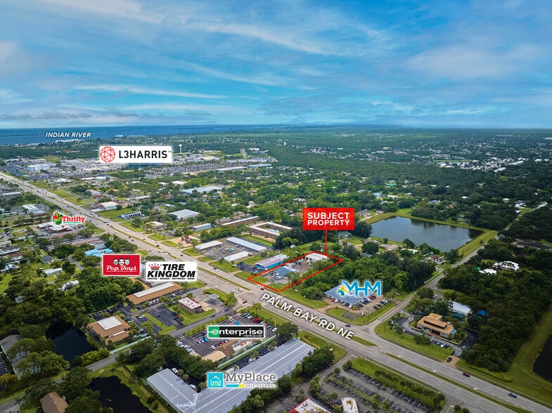 Palm Bay Retail, Office & Warehouse portefeuille de 2 biens à vendre sur LoopNet.fr - Photo de l’immeuble – Image 2 sur 15