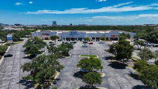 Plus de détails pour 4501 W Braker Ln, Austin, TX - Local commercial à louer