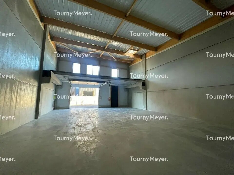 Local d’activités dans Vailhauquès à louer Photo intérieure– Image 1 sur 9