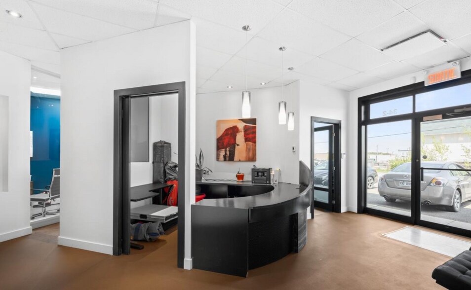 34-36 Rue Saint-Jude S, Granby, QC à louer - Photo intérieure – Image 2 sur 9