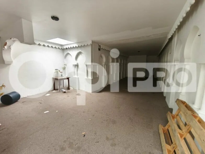 Local commercial dans Épinay-sur-Orge à vendre - Photo de l’immeuble – Image 1 sur 9
