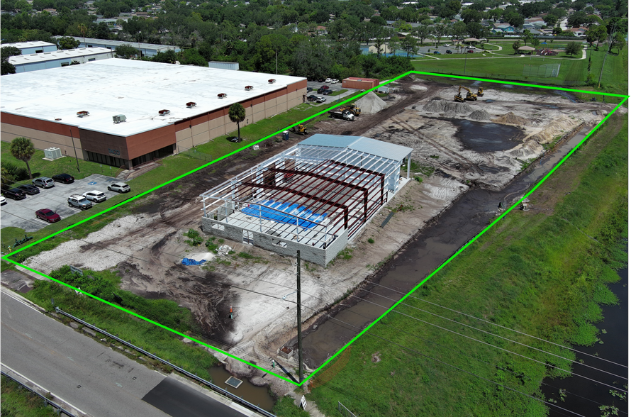 7125 114th Ave, Largo, FL à louer - Photo de la construction – Image 1 sur 35