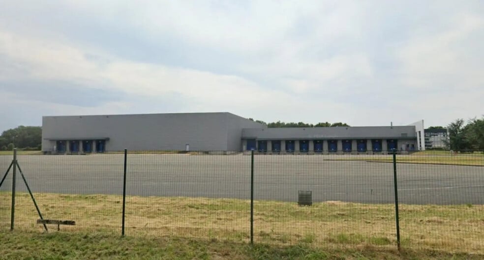 Industriel/Logistique dans Le Controis-en-Sologne à vendre - Photo de l’immeuble – Image 1 sur 8