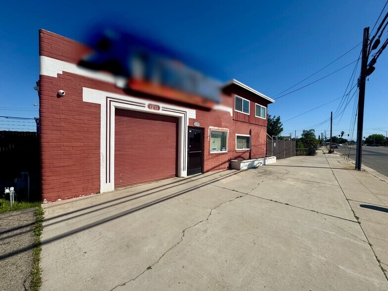 1211 E Yosemite Ave, Madera, CA à vendre - Photo de l’immeuble – Image 2 sur 28