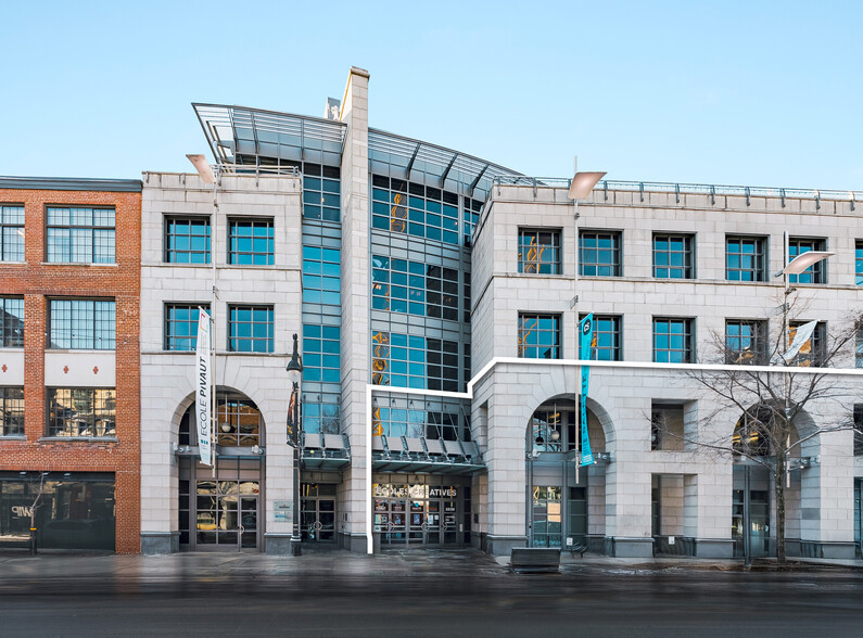 3530-3540 Boul Saint-Laurent, Montréal, QC à vendre - Photo de l’immeuble – Image 1 sur 5