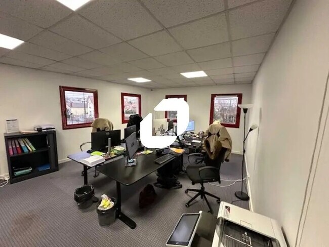Plus de détails pour Bureau à louer