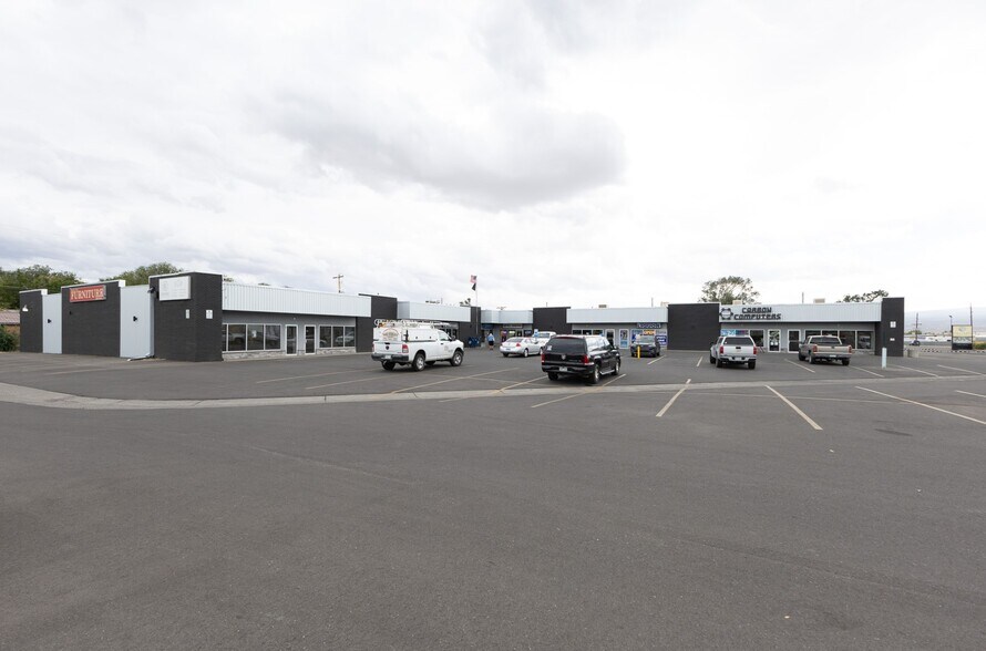 2923 North Ave, Grand Junction, CO à louer - Photo de l’immeuble – Image 2 sur 5