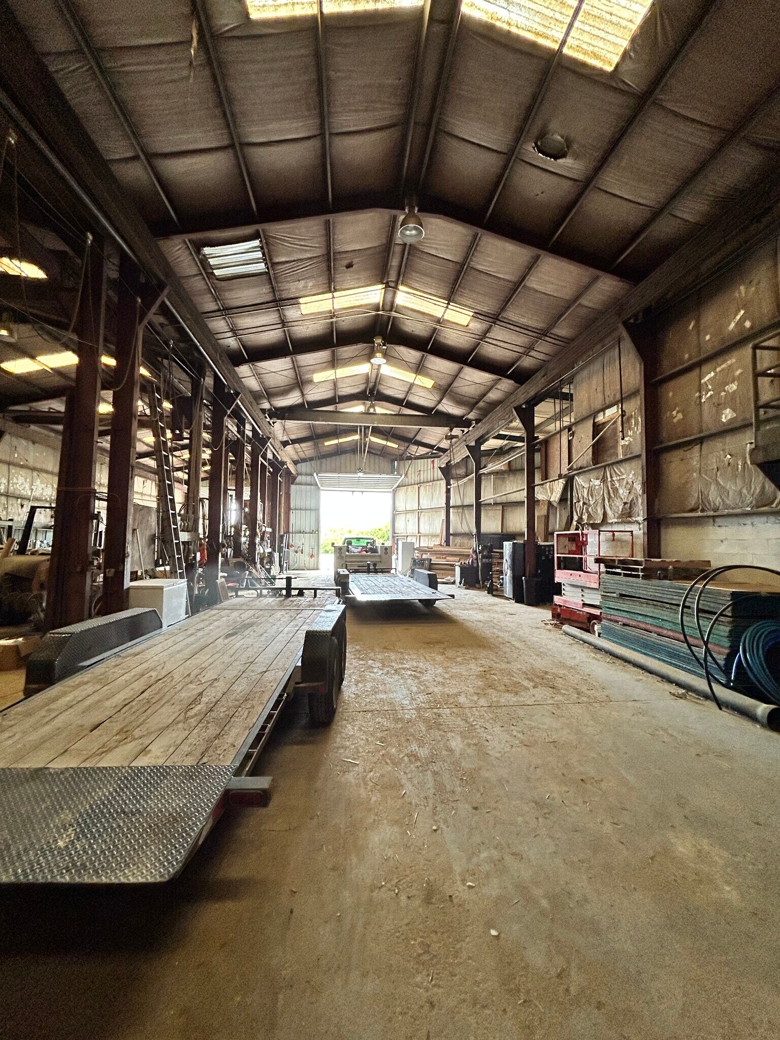 5522 A N Center St, Hilliard, OH à vendre Photo principale– Image 1 sur 13