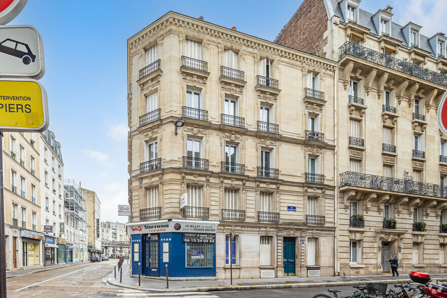 Immeuble residentiel dans Paris à vendre - Photo de l’immeuble – Image 2 sur 2