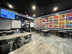 24375 Southland Dr, Hayward, CA à louer Photo intérieure– Image 2 sur 5