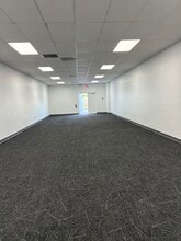 5730-5892 S Semoran Blvd, Orlando, FL à louer Photo intérieure– Image 2 sur 4