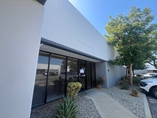 Plus de détails pour 832-834 W 9th St, Upland, CA - Industriel/Logistique à vendre