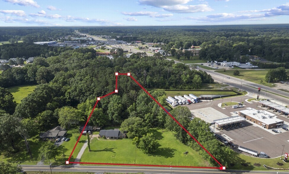 220 Lowe Cir, Richland, MS à vendre - Photo de l’immeuble – Image 1 sur 8