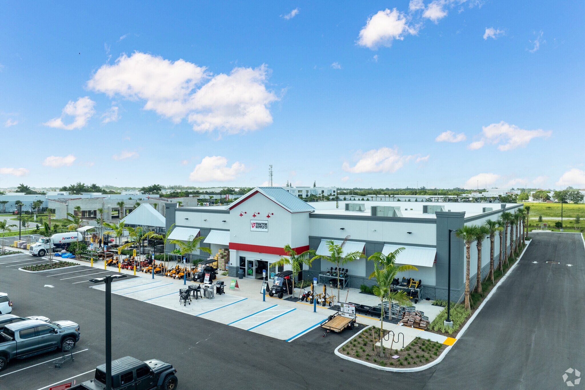 Local commercial dans City Of Westlake, FL à vendre Photo principale– Image 1 sur 6