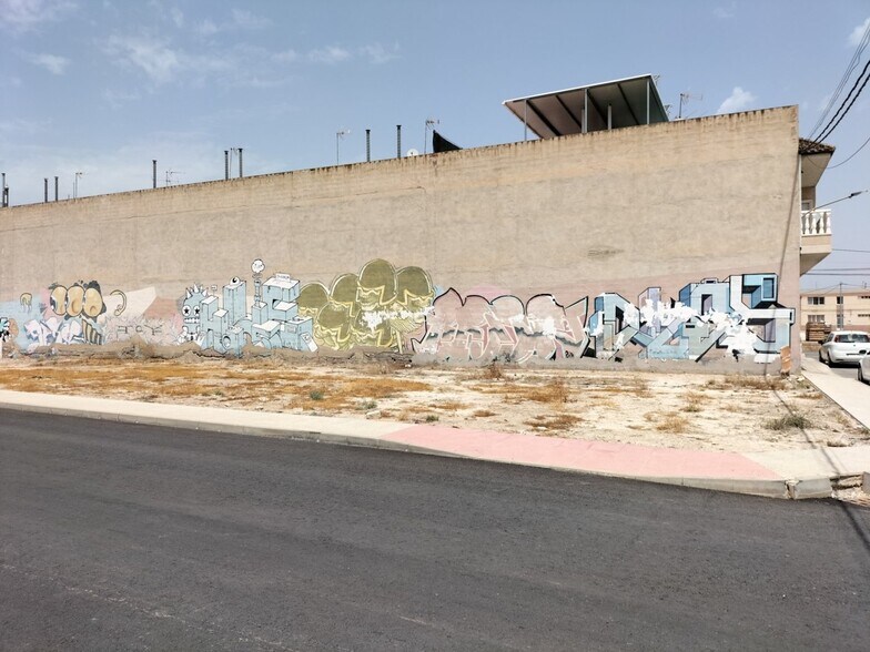 Terrain dans Cox, Alicante à vendre - Photo de l’immeuble – Image 3 sur 4