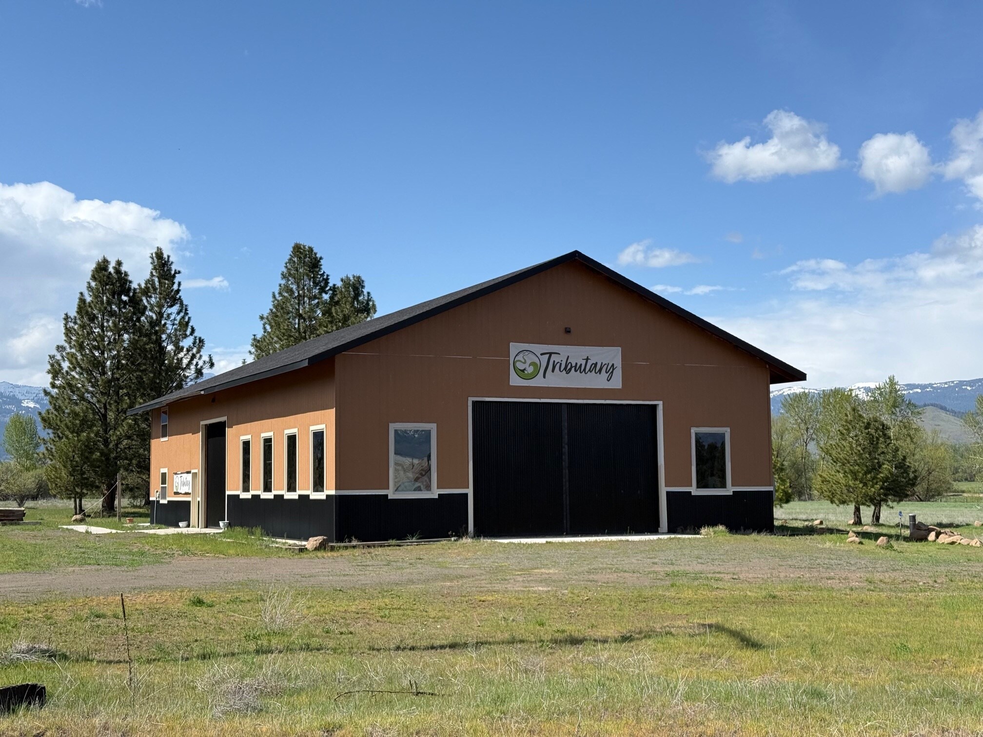 38481 Sawmill Cutoff Ln, Halfway, OR à vendre Photo de l’immeuble– Image 1 sur 30