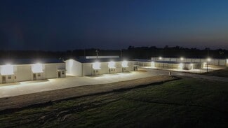 Plus de détails pour 5501 Bonham St, Paris, TX - Local d'activités à louer