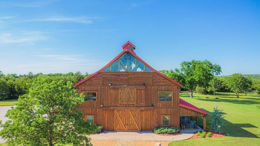 347599 E 5400 Rd, Glencoe, OK à vendre - Photo de l’immeuble – Image 1 sur 52