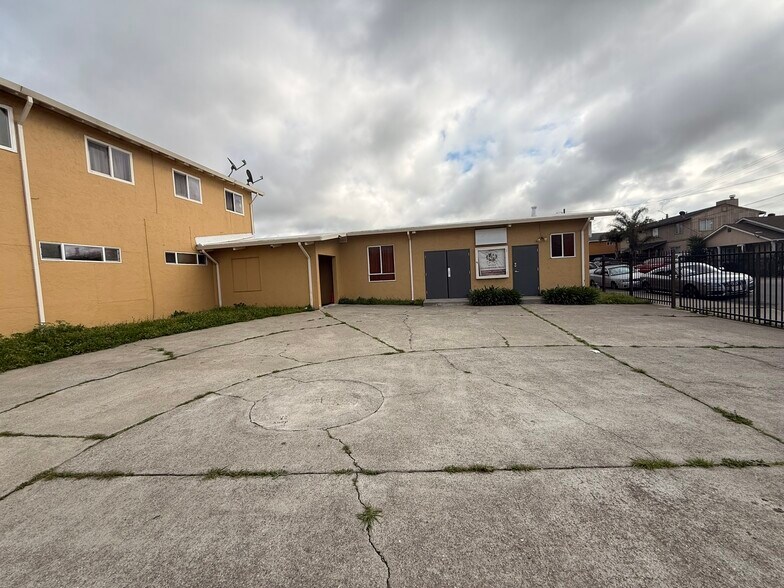 1850 15th St, San Pablo, CA à vendre - Photo de l’immeuble – Image 2 sur 10