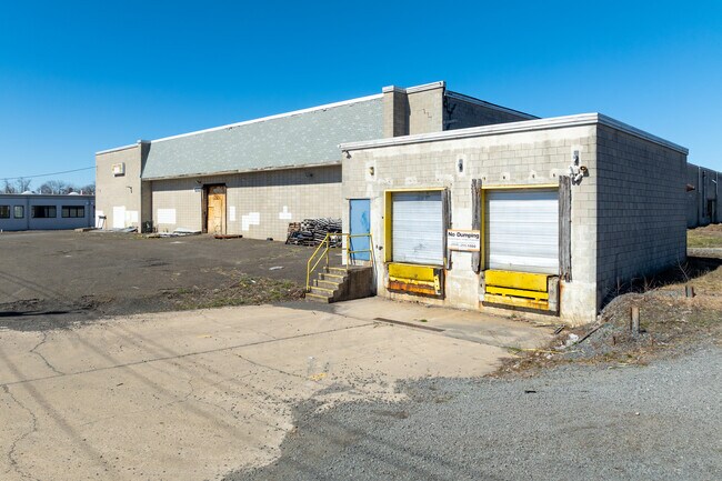 Plus de détails pour 1437 E State St, Hamilton, NJ - Industriel/Logistique à louer