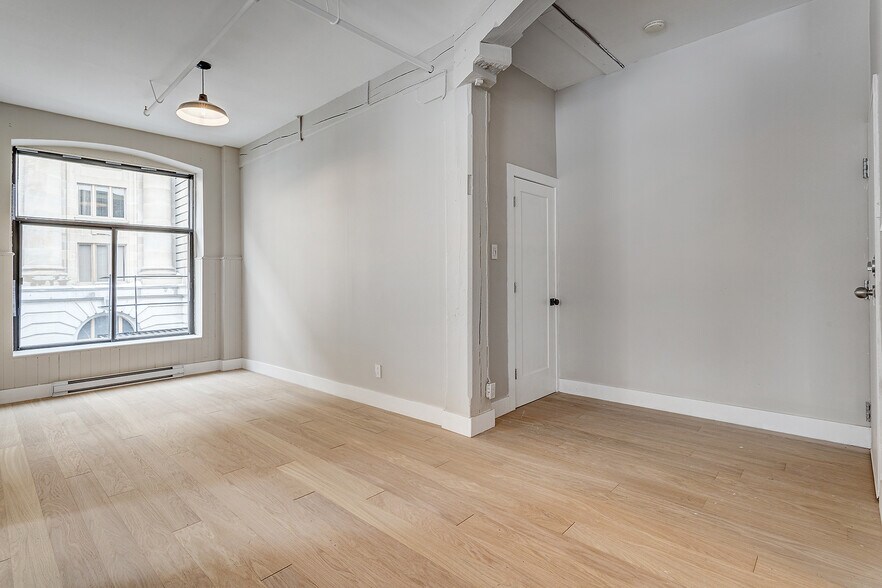 110-112 Rue McGill, Montréal, QC à vendre - Photo de l’immeuble – Image 3 sur 19